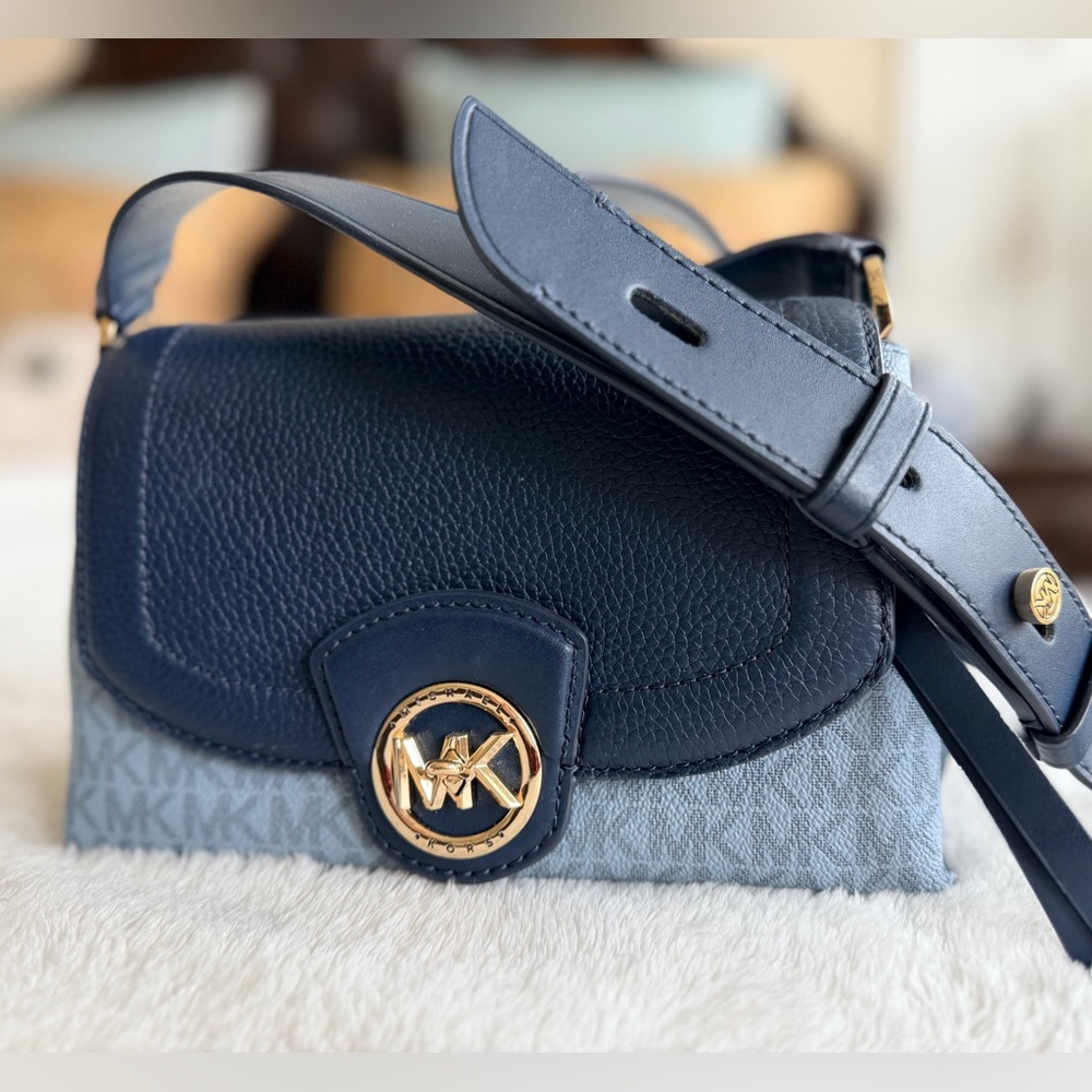 NWT Michael Kors Navy and Light Blue Leather Crossbody Bag